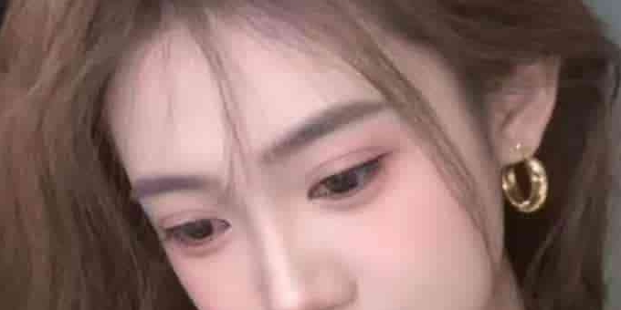 龙归高颜值性感女神-小梦